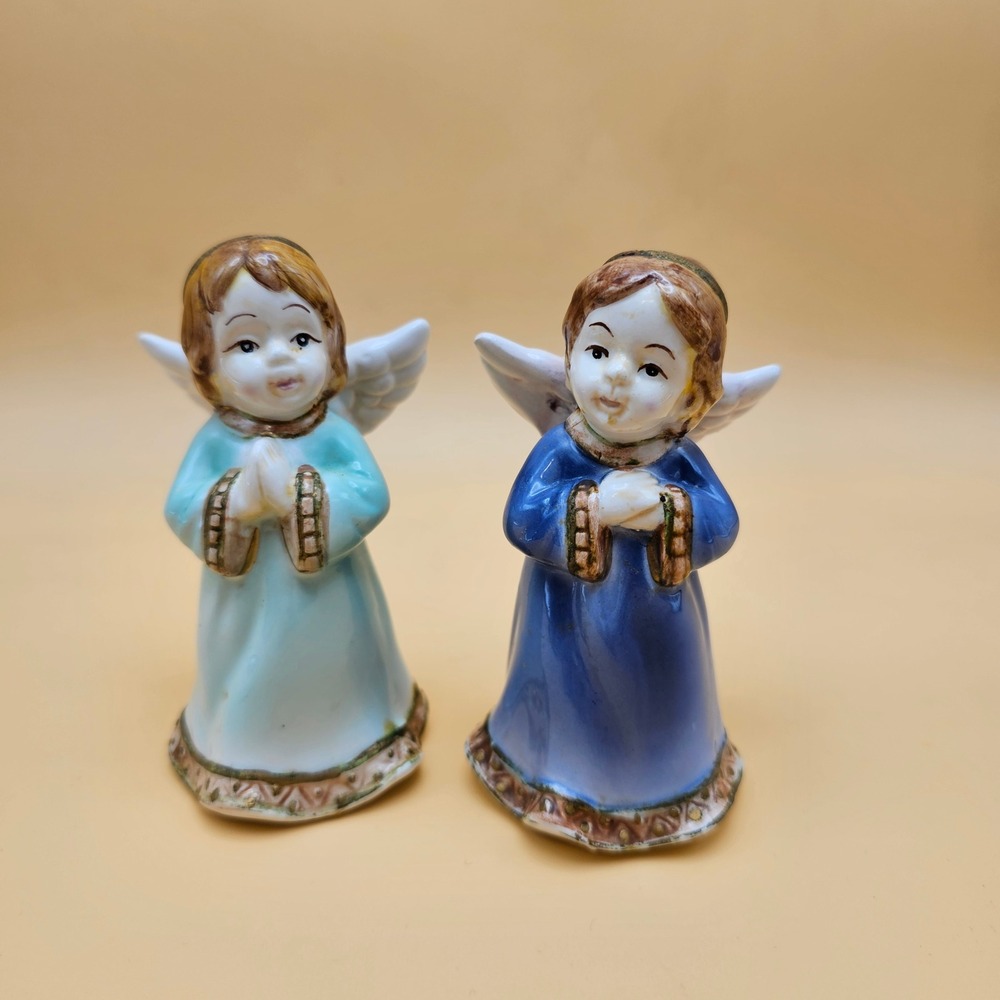 Ceramic Angel Figurines Salt Pepper Shakers Praying‎ Vintage Kitchen Decor Set